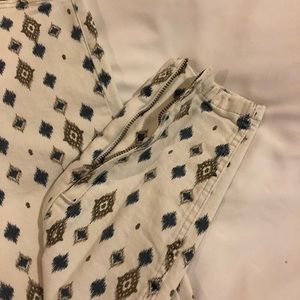 Zara White Printed Jeans